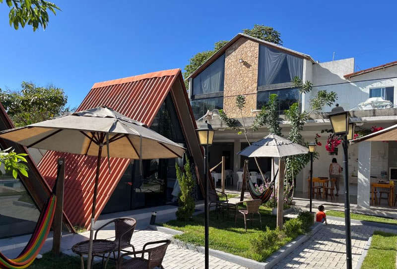 Villa Suíça Ibiapaba traz Duas Díaria Casal em: Mezanino Suiço + Café da manhã a partir de R$699,90. - Imagem 9