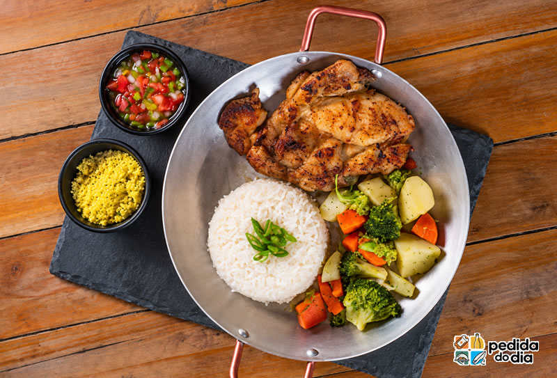 Ioiô Restaurante Almoço Executivo + coca-cola KS de R$37,80 Por 26,90. - Imagem 12